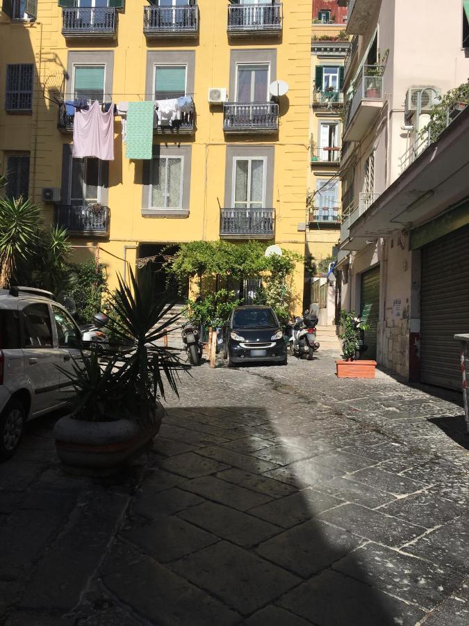 Bed and Breakfast Residenza Chiaia Neapol Exteriér fotografie
