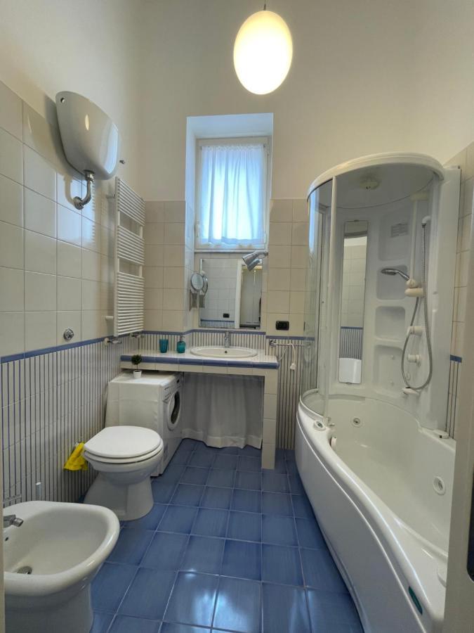 Bed and Breakfast Residenza Chiaia Neapol Exteriér fotografie